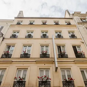 Opéra 3*, Paris France